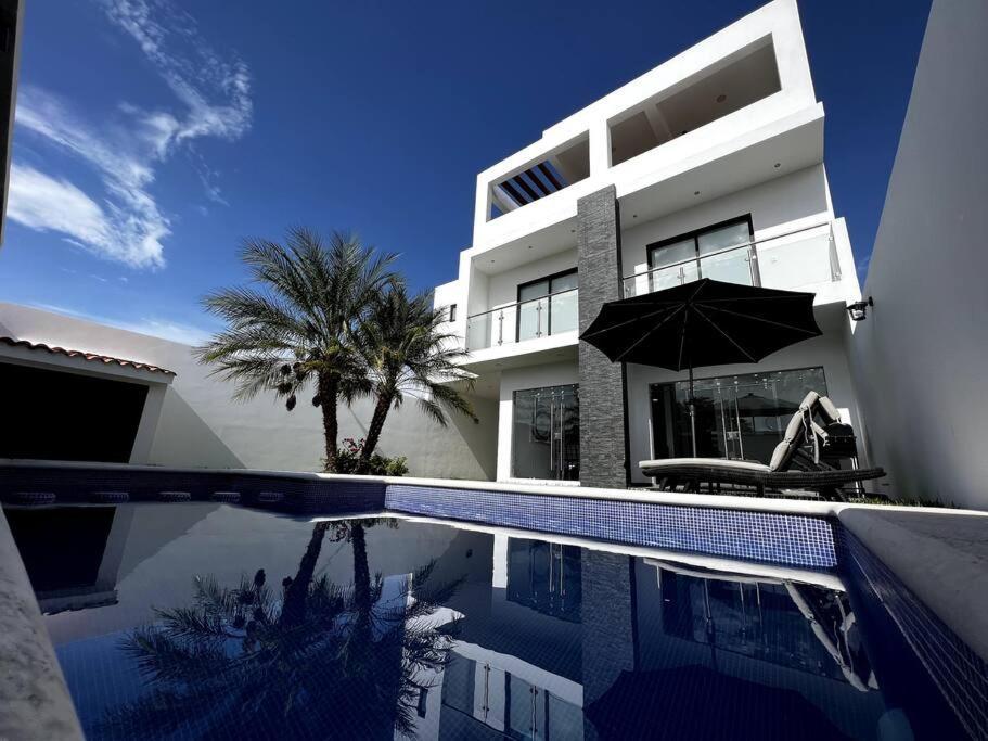 Casa Lua Tequesquitengo. Alberca, Jacuzzi Y Roof Exterior foto
