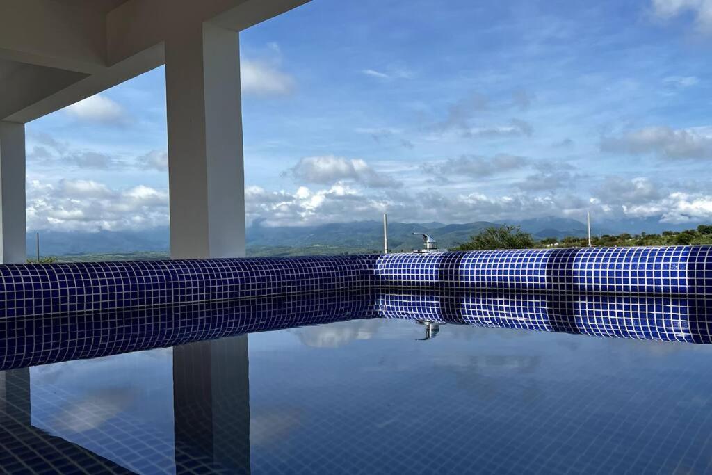Casa Lua Tequesquitengo. Alberca, Jacuzzi Y Roof Exterior foto