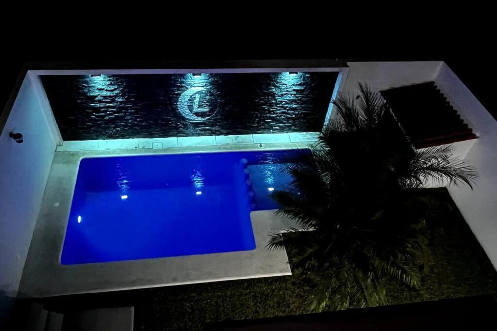 Casa Lua Tequesquitengo. Alberca, Jacuzzi Y Roof Exterior foto